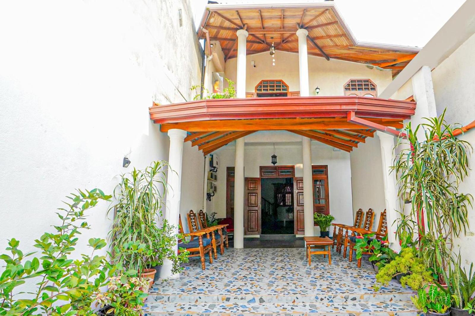 4Ty Two Homestay ガル エクステリア 写真