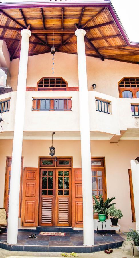 4Ty Two Homestay ガル エクステリア 写真